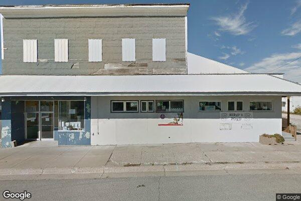 Bernd's Pond storefront