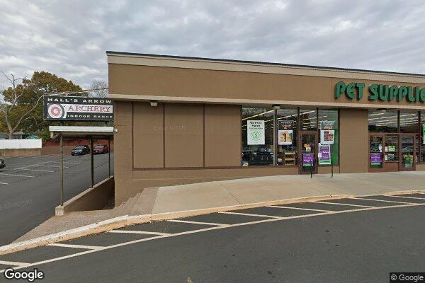 Pet Supplies Plus Manchester storefront