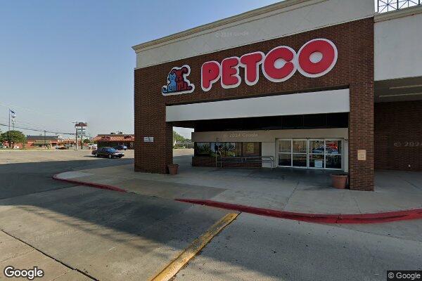 Petco storefront