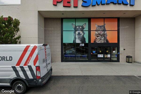 PetSmart storefront