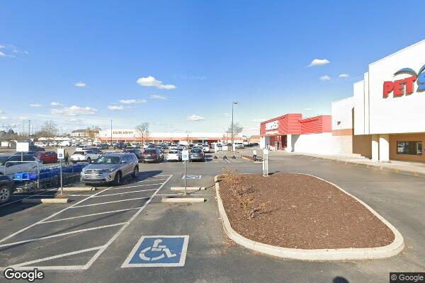 PetSmart storefront