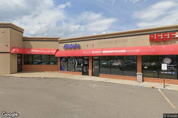 Reef Plus storefront