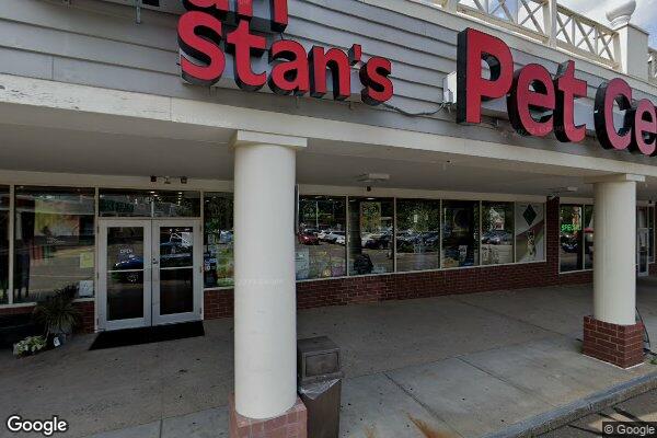Safari Stan's Pet Center storefront
