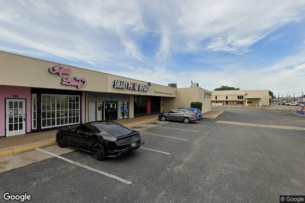 Salty Aquatics & Fish storefront