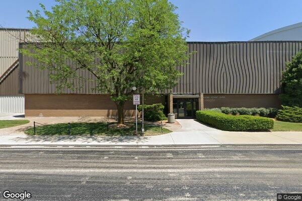 Springfield Aquatics Department storefront